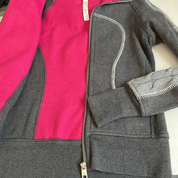 Lululemon Limited Edition Cable Knit Scuba Hoodie - Picture 9 of 15